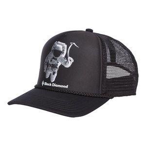 Black Diamond flat bill trucker hat